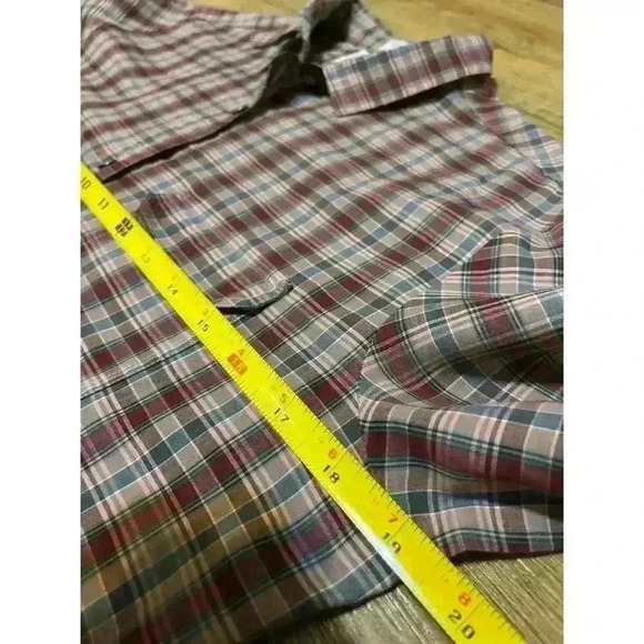 Vintage 1970s Levi Strauss Plaid Button Front Shirt. Women’s Size 12 Pink Blue - Picture 10 of 10
